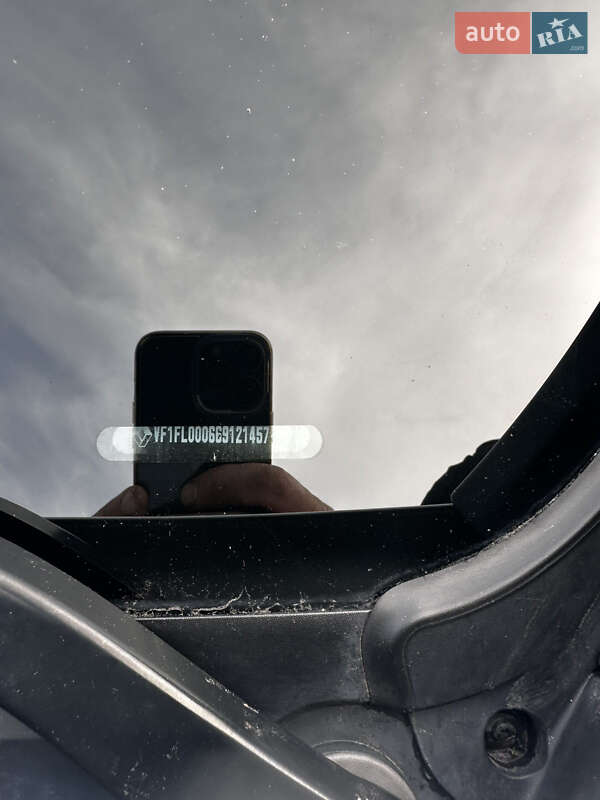 Минивэн Renault Trafic 2022 в Киеве фото 37 Минивэн Renault Trafic 2022 в Киеве