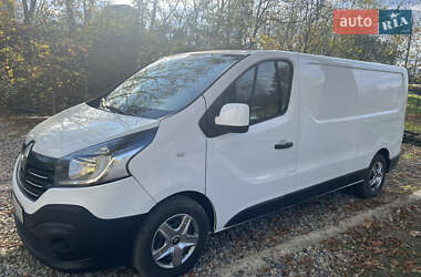 Грузовой фургон Renault Trafic 2015 в Ивано-Франковске