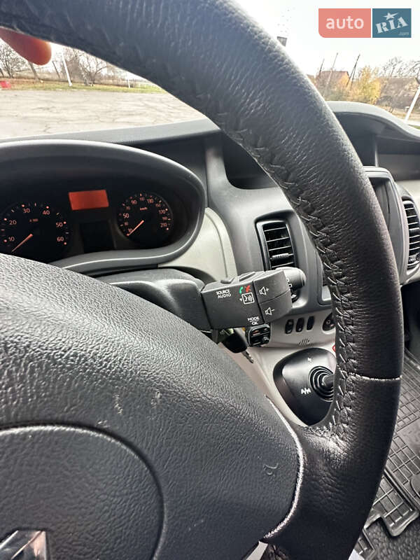 Минивэн Renault Trafic 2012 в Миргороде фото 25 Минивэн Renault Trafic 2012 в Миргороде