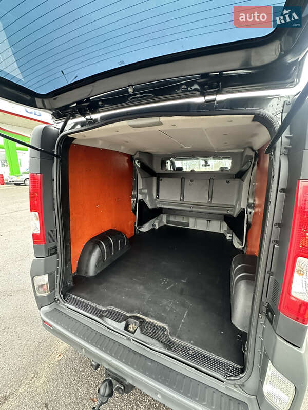 Минивэн Renault Trafic 2012 в Миргороде фото 42 Минивэн Renault Trafic 2012 в Миргороде