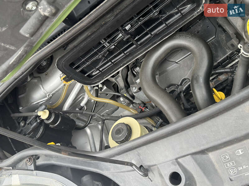 Микроавтобус грузовой (до 3,5т) Renault Trafic 2014 в Василькове