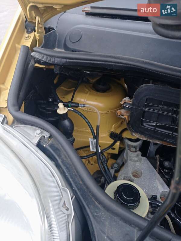 Грузовой фургон Renault Trafic 2005 в Виннице