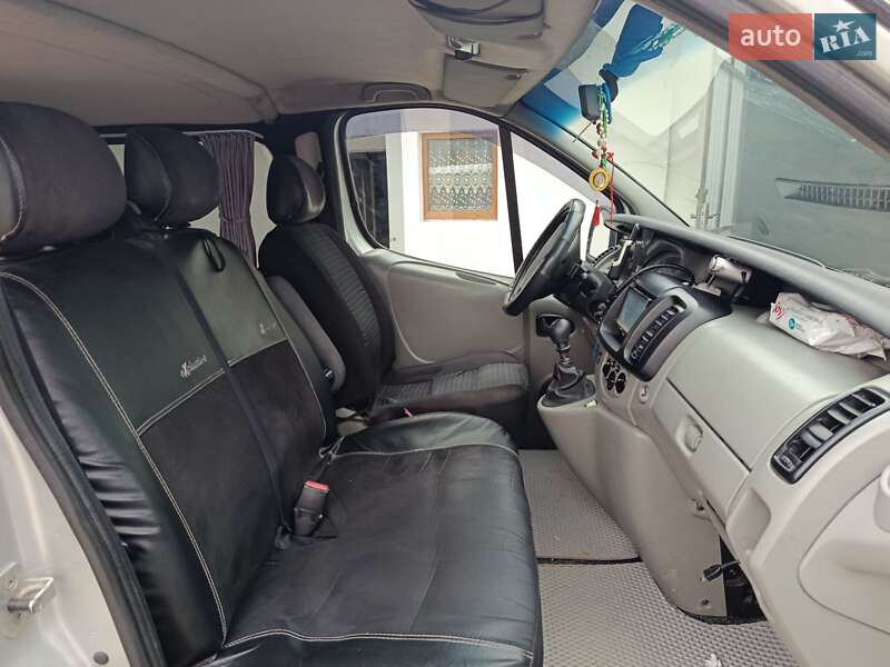 Мінівен Renault Trafic 2007 в Івано-Франківську фото 3 Мінівен Renault Trafic 2007 в Івано-Франківську
