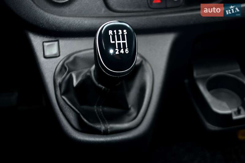 Вантажний фургон Renault Trafic 2021 в Хмельницькому фото 117 Вантажний фургон Renault Trafic 2021 в Хмельницькому