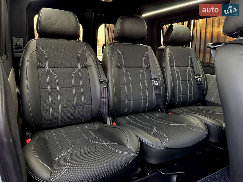 Минивэн Renault Trafic 2021 в Дубно