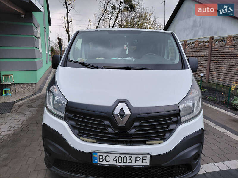 Минивэн Renault Trafic 2015 в Бродах фото 2 Минивэн Renault Trafic 2015 в Бродах