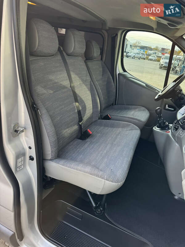 Минивэн Renault Trafic 2014 в Луцке