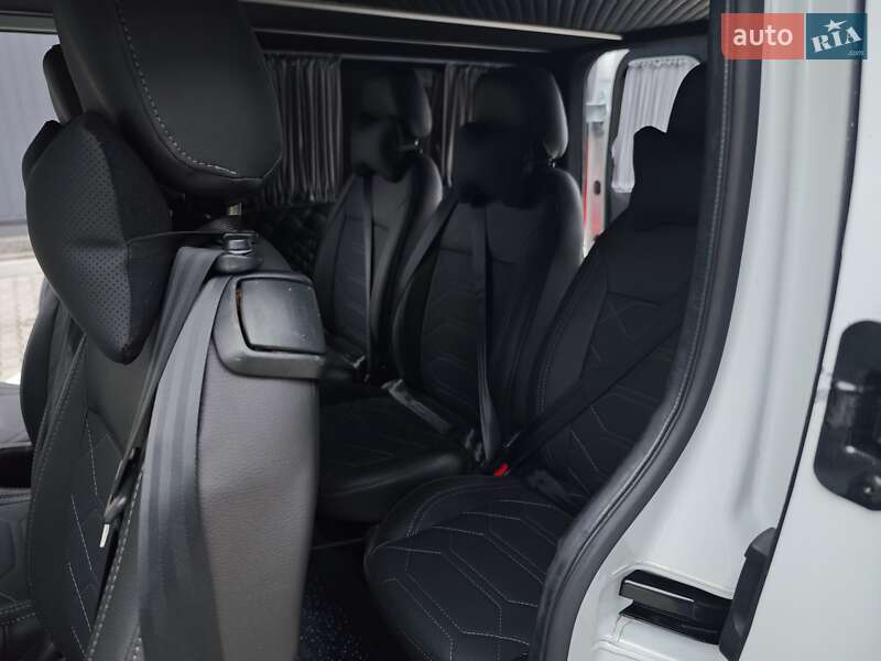 Минивэн Renault Trafic 2021 в Дубно фото 45 Минивэн Renault Trafic 2021 в Дубно