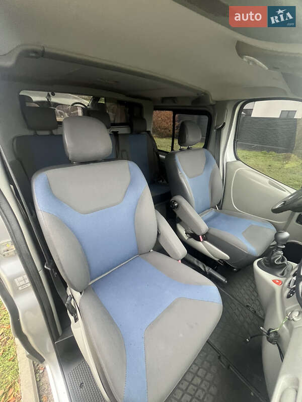 Грузопассажирский фургон Renault Trafic 2013 в Черкассах