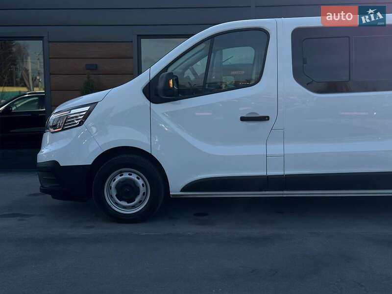 Минивэн Renault Trafic 2022 в Ровно фото 8 Минивэн Renault Trafic 2022 в Ровно