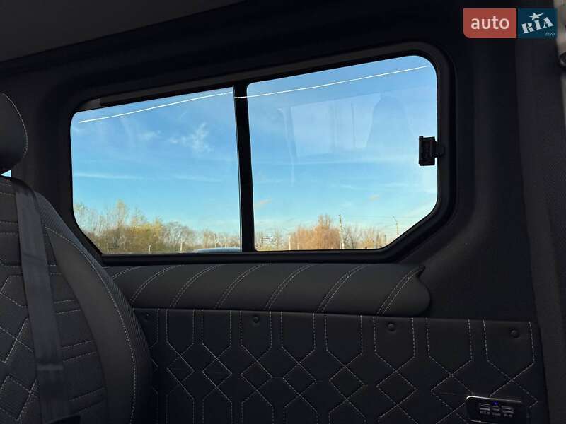 Минивэн Renault Trafic 2022 в Ровно фото 61 Минивэн Renault Trafic 2022 в Ровно