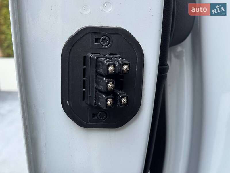 Минивэн Renault Trafic 2022 в Ровно фото 66 Минивэн Renault Trafic 2022 в Ровно