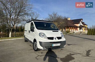 Вантажний фургон Renault Trafic 2008 в Рожнятові
