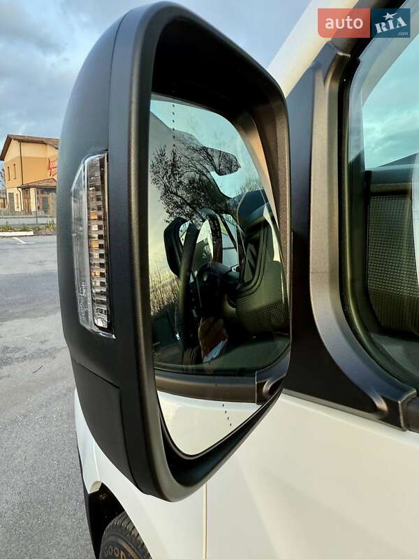 Грузовой фургон Renault Trafic 2024 в Киеве фото 22 Грузовой фургон Renault Trafic 2024 в Киеве