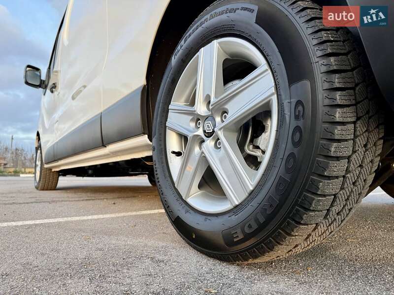 Грузовой фургон Renault Trafic 2024 в Киеве фото 26 Грузовой фургон Renault Trafic 2024 в Киеве