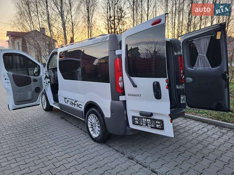 Минивэн Renault Trafic 2007 в Хмельницком фото 43 Минивэн Renault Trafic 2007 в Хмельницком
