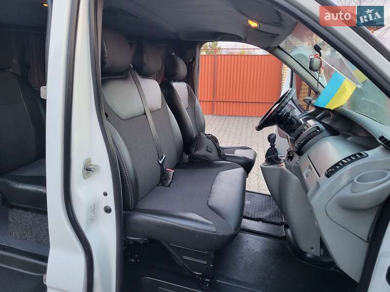 Минивэн Renault Trafic 2007 в Хмельницком фото 74 Минивэн Renault Trafic 2007 в Хмельницком