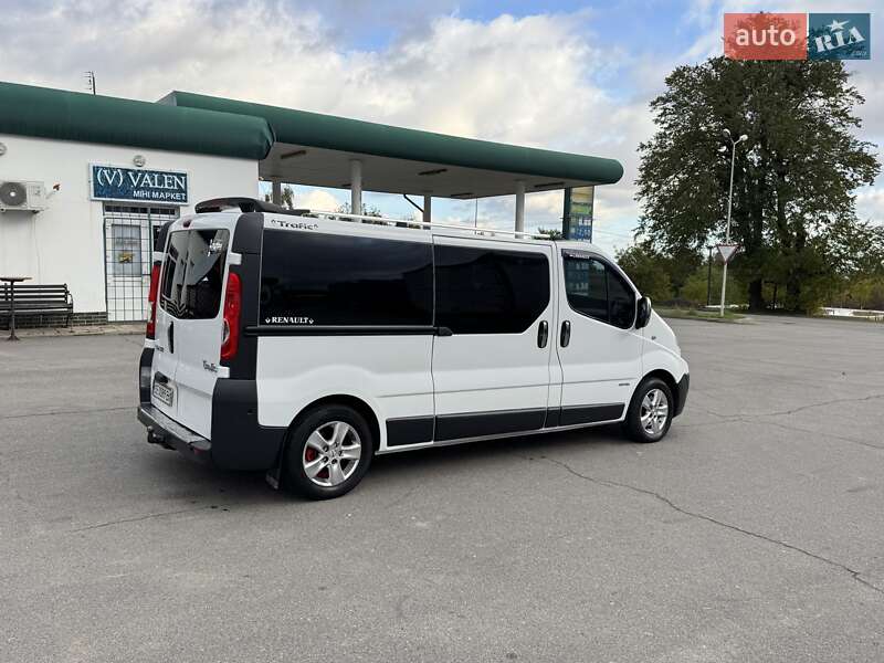 Минивэн Renault Trafic 2007 в Черновцах фото 10 Минивэн Renault Trafic 2007 в Черновцах