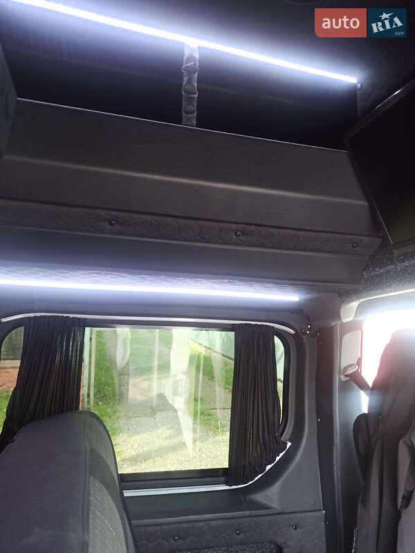 Минивэн Renault Trafic 2014 в Черновцах