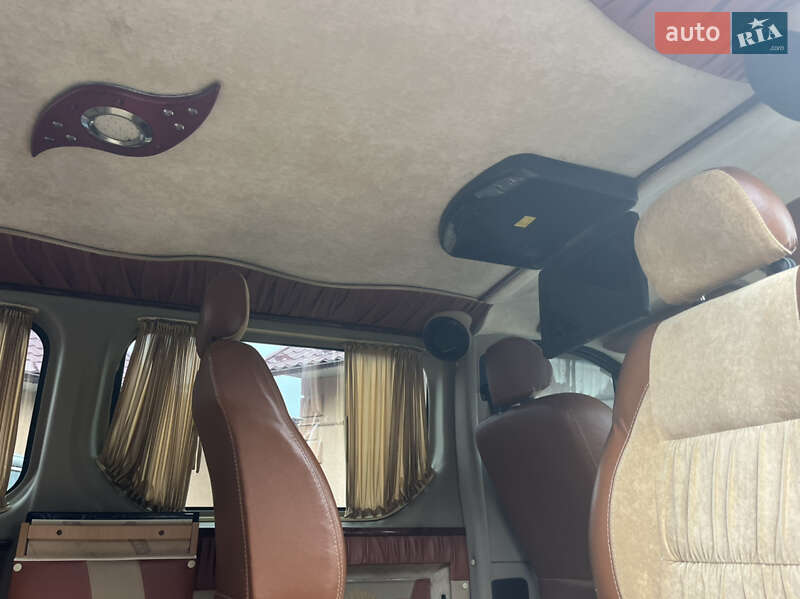 Мінівен Renault Trafic 2008 в Кіцмані фото 11 Мінівен Renault Trafic 2008 в Кіцмані