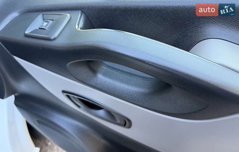 Минивэн Renault Trafic 2018 в Львове