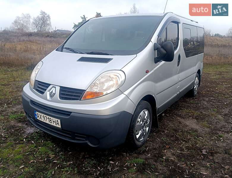 Минивэн Renault Trafic 2007 в Харькове фото 4 Минивэн Renault Trafic 2007 в Харькове