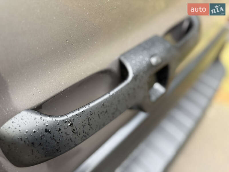 Минивэн Renault Trafic 2020 в Киеве фото 49 Минивэн Renault Trafic 2020 в Киеве