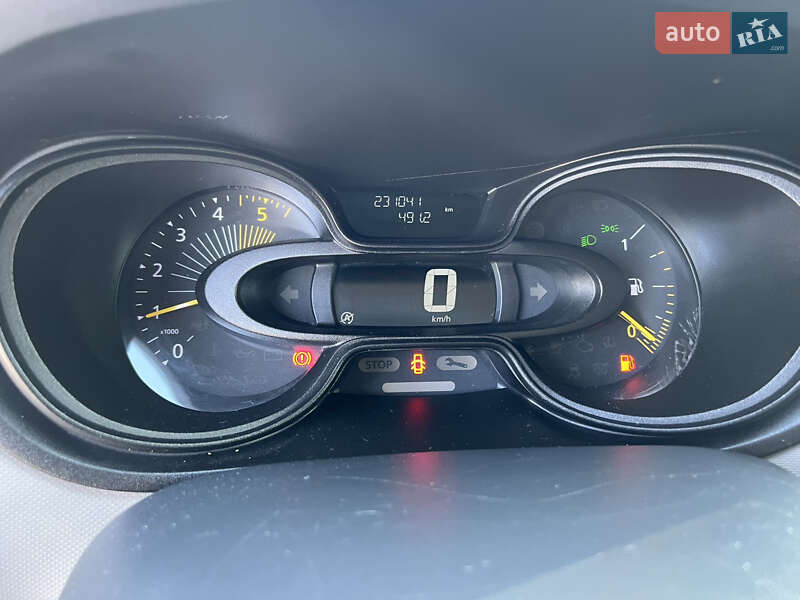 Минивэн Renault Trafic 2016 в Киеве фото 12 Минивэн Renault Trafic 2016 в Киеве