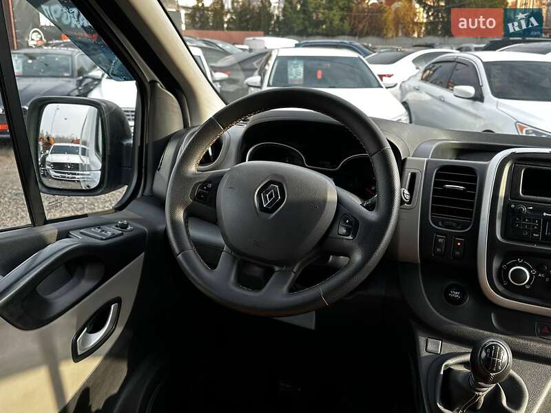 Грузопассажирский фургон Renault Trafic 2019 в Харькове