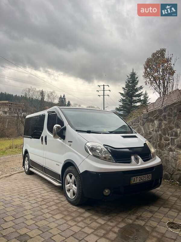 Минивэн Renault Trafic 2010 в Ворохте