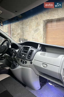Мінівен Renault Trafic 2010 в Ворохті