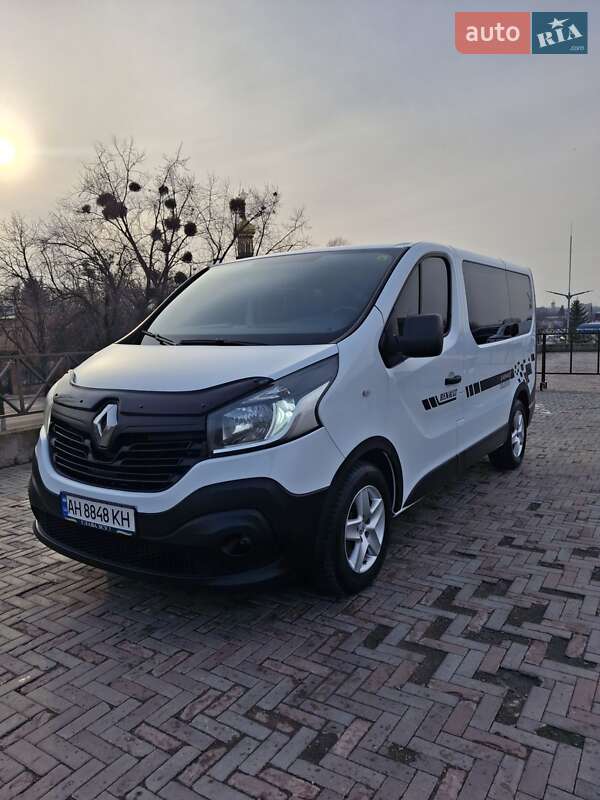 Минивэн Renault Trafic 2015 в Харькове