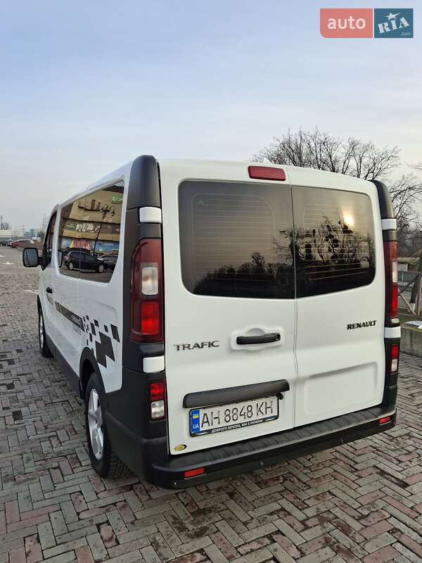 Минивэн Renault Trafic 2015 в Харькове