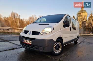 Грузопассажирский фургон Renault Trafic 2013 в Днепре
