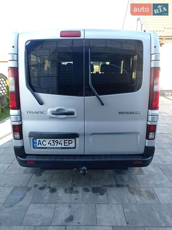 Минивэн Renault Trafic 2015 в Камне-Каширском