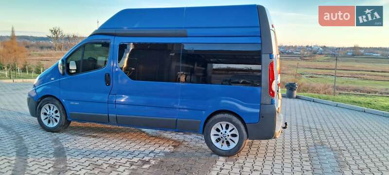 Грузовой фургон Renault Trafic 2007 в Шумске фото 18 Грузовой фургон Renault Trafic 2007 в Шумске