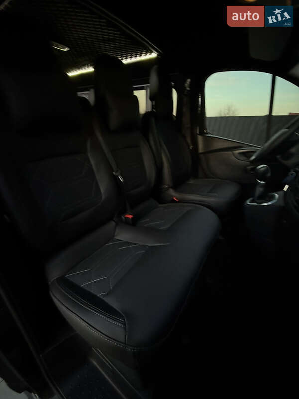 Минивэн Renault Trafic 2021 в Дубно