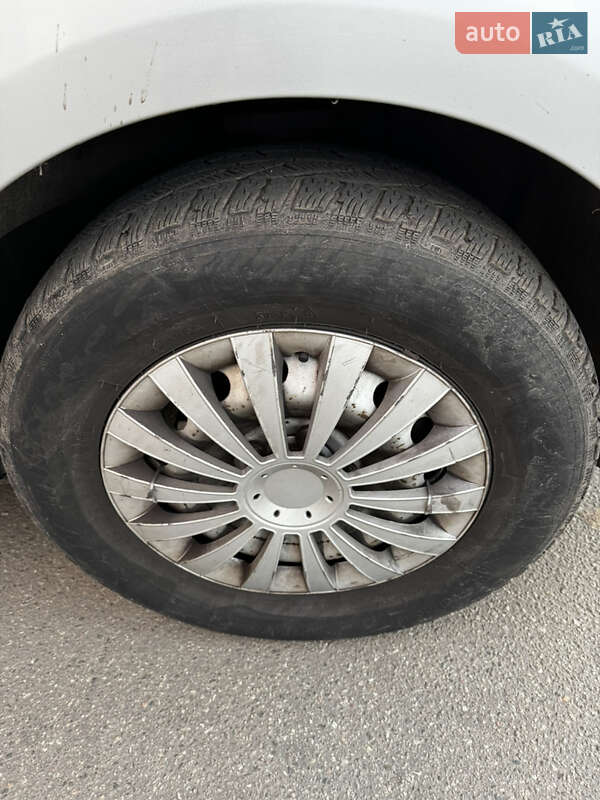 Минивэн Renault Trafic 2005 в Киеве фото 11 Минивэн Renault Trafic 2005 в Киеве