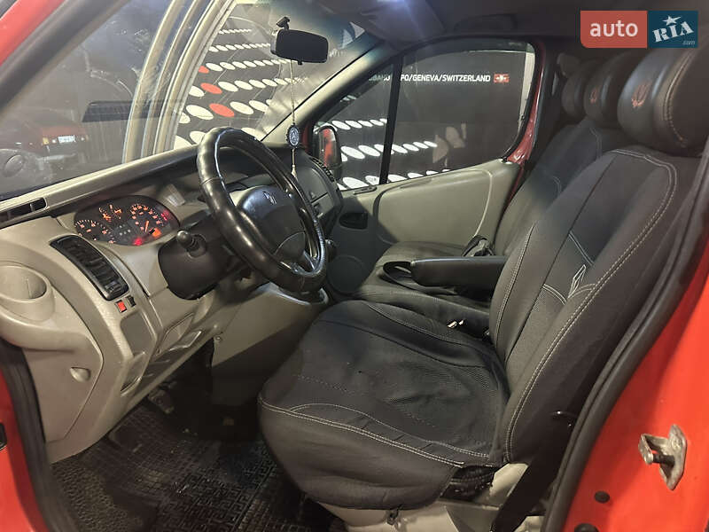 Минивэн Renault Trafic 2003 в Полтаве фото 13 Минивэн Renault Trafic 2003 в Полтаве