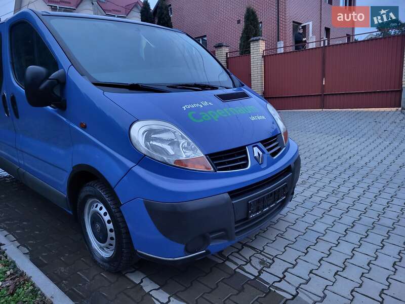 Минивэн Renault Trafic 2007 в Хмельницком
