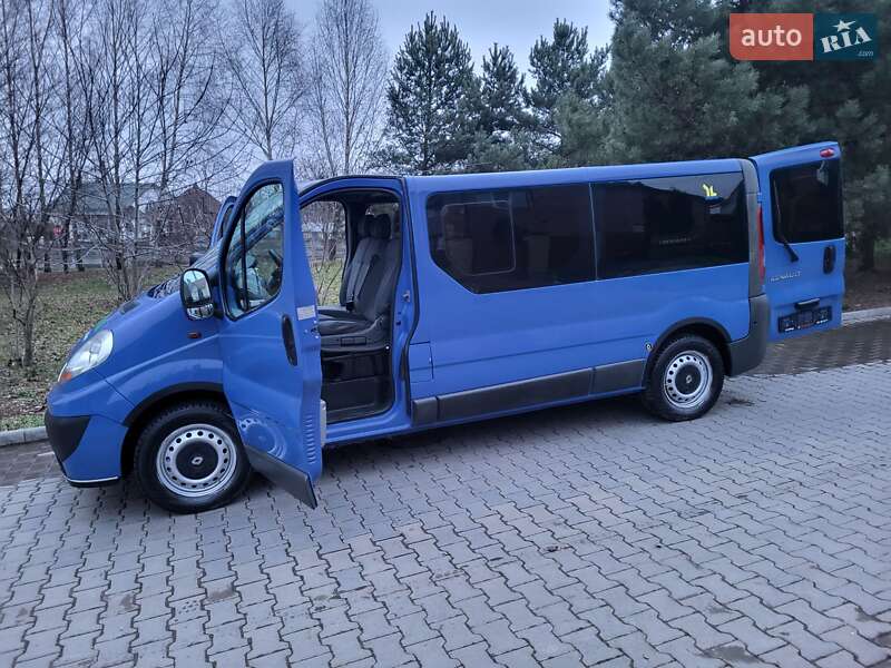 Минивэн Renault Trafic 2007 в Хмельницком