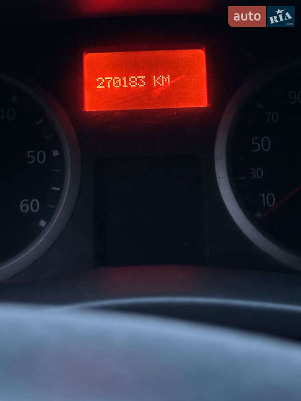 Минивэн Renault Trafic 2013 в Ровно фото 30 Минивэн Renault Trafic 2013 в Ровно