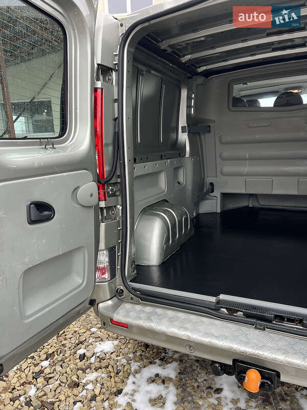 Минивэн Renault Trafic 2012 в Львове