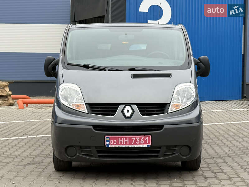 Грузовой фургон Renault Trafic 2014 в Ровно