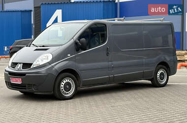 Вантажний фургон Renault Trafic 2014 в Рівному