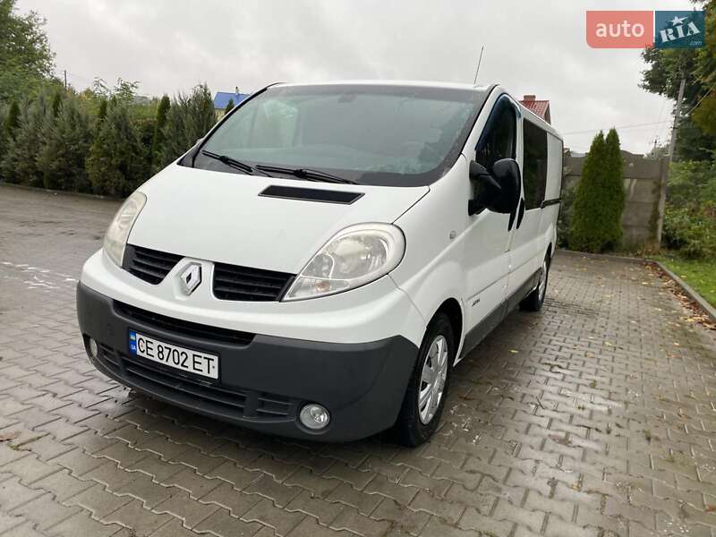 Грузопассажирский фургон Renault Trafic 2014 в Черновцах