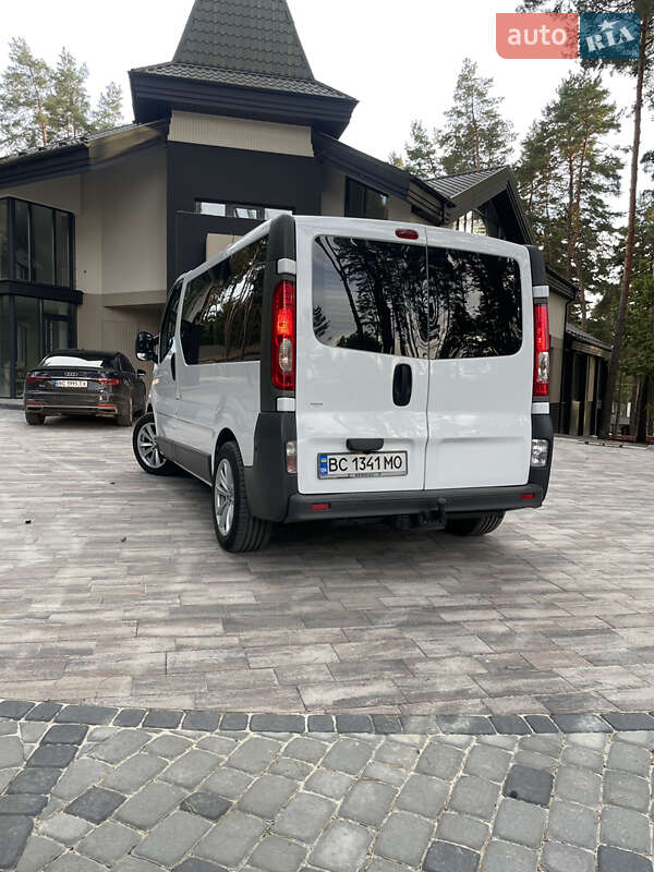 Минивэн Renault Trafic 2008 в Львове