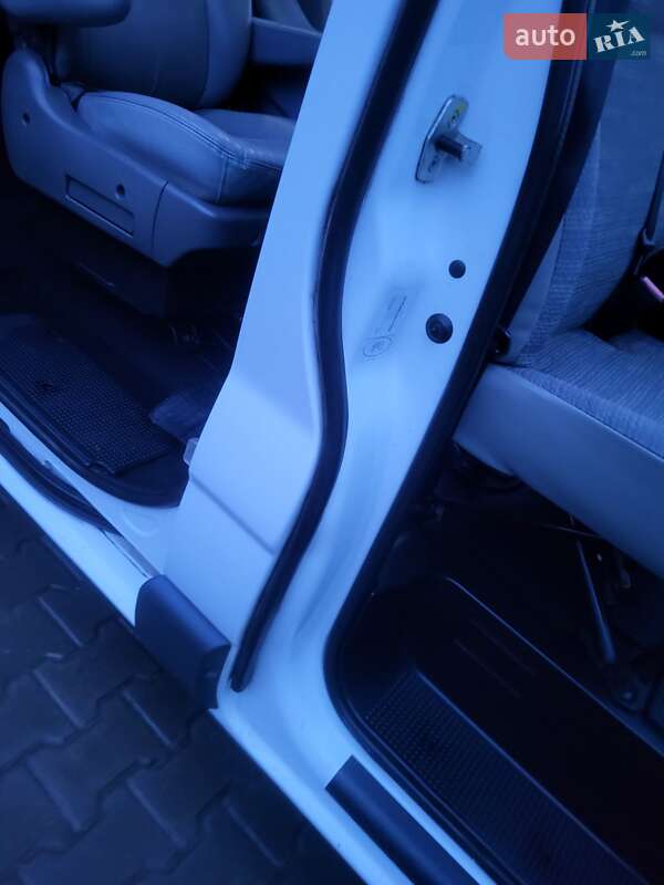 Минивэн Renault Trafic 2011 в Хмельницком фото 61 Минивэн Renault Trafic 2011 в Хмельницком