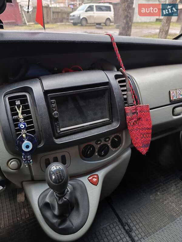 Минивэн Renault Trafic 2007 в Сумах фото 5 Минивэн Renault Trafic 2007 в Сумах