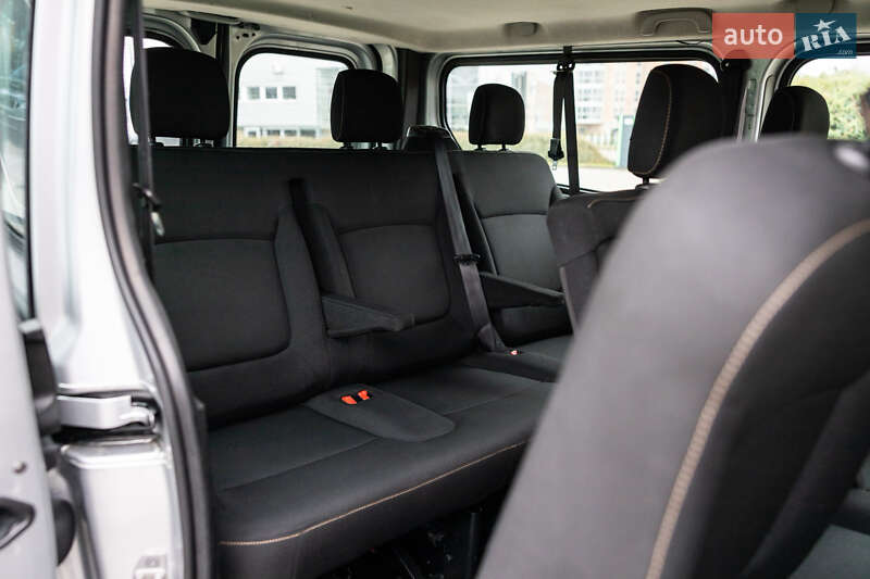 Минивэн Renault Trafic 2017 в Луцке